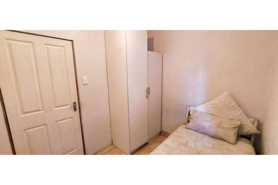 4 Bedroom Property for Sale in Bodorp Western Cape